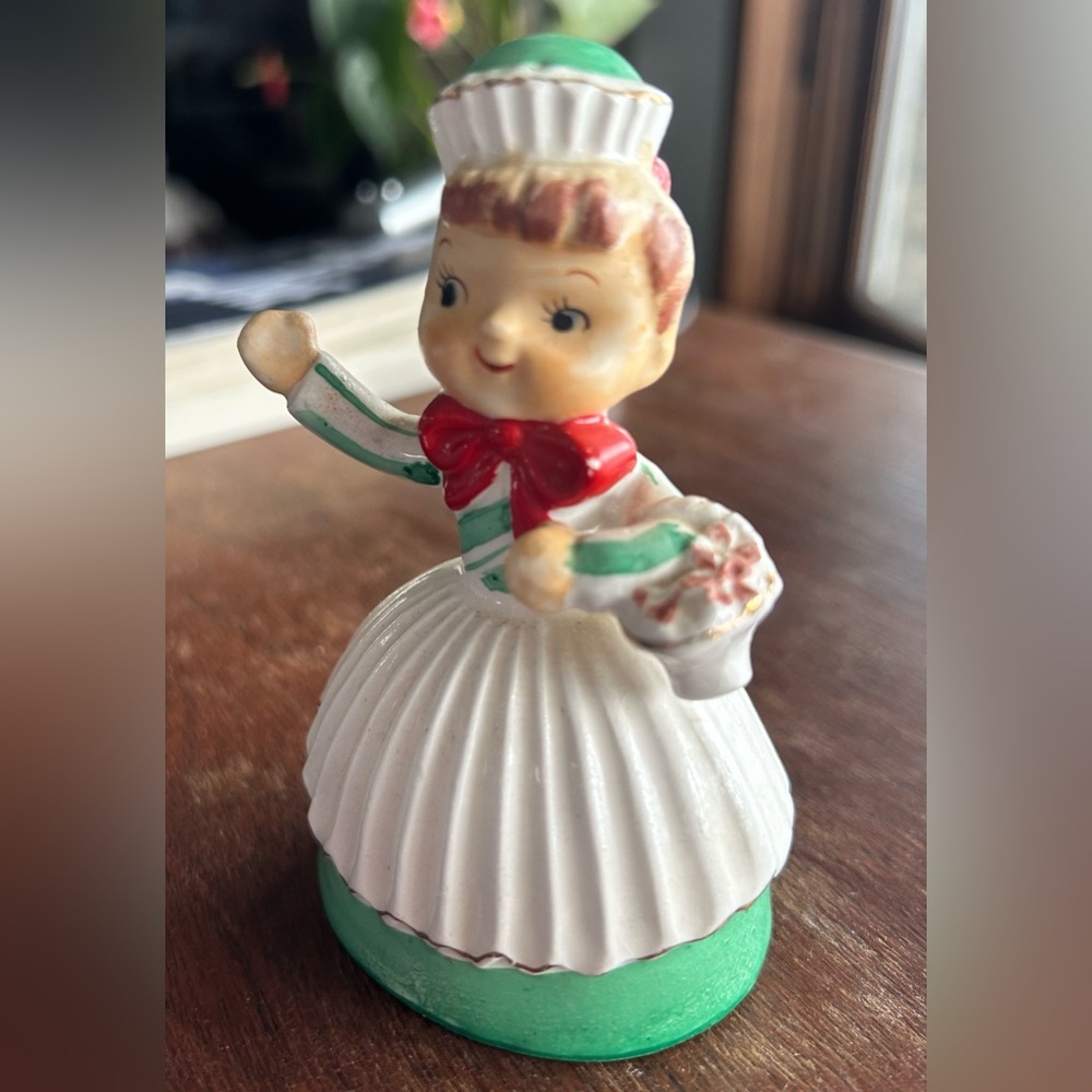 RARE Cupcake Girl 1960’s Dinner Bell - Picture 2 of 5